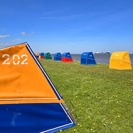 6 Personen Mit Privatem Bootsteg, Direkter Seelage, Kanu, Whirlpool Und Sauna In Otterndorf