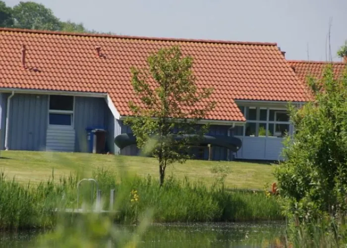 Ferienhaus 6 Personen Mit Privatem Bootsteg, Direkter Seelage, Kanu, Whirlpool Und Sauna In