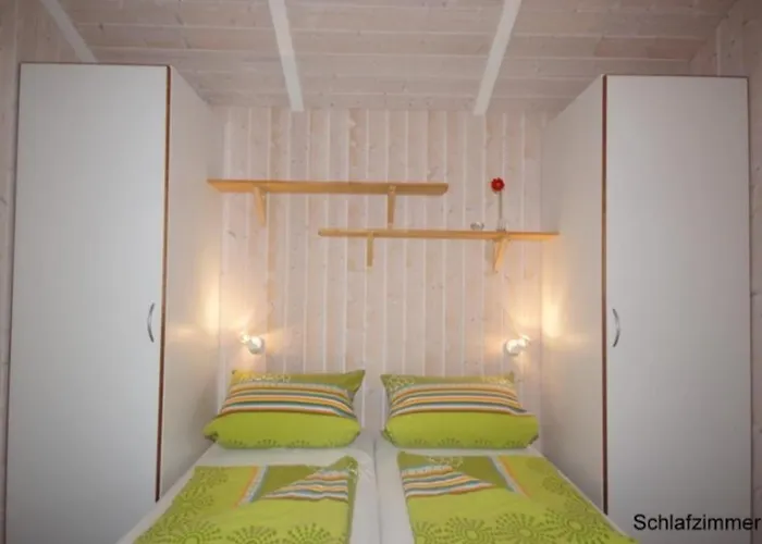 6 Personen Mit Privatem Bootsteg, Direkter Seelage, Kanu, Whirlpool Und Sauna In Ferienhaus Otterndorf