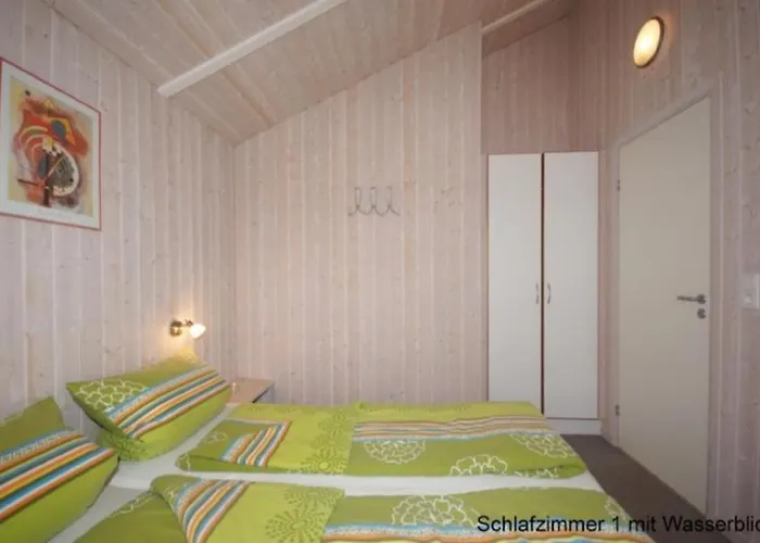 6 Personen Mit Privatem Bootsteg, Direkter Seelage, Kanu, Whirlpool Und Sauna In Otterndorf